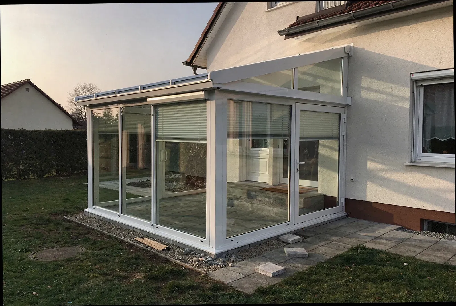 Fertig montierter Anlehn-Wintergarten in Aachen